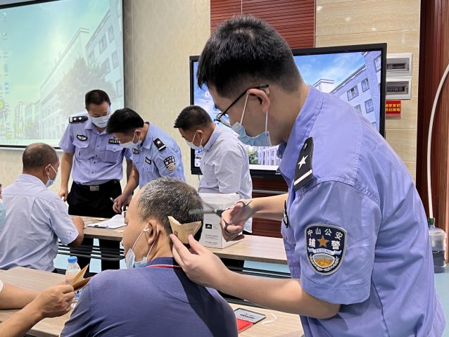 三鄉(xiāng)鎮(zhèn)開展“加強校車駕駛員毒檢，為師生安全出行護航”宣傳活動圖片1.jpg